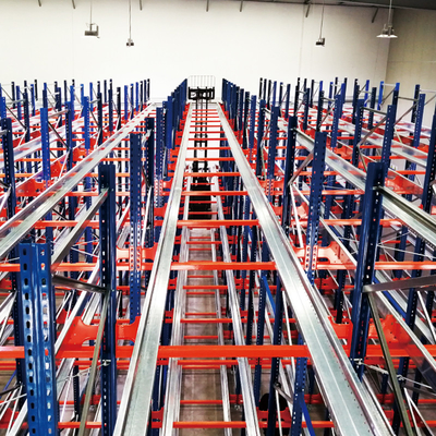 A39: Scaffalature per navetta radio Scaffalature per magazzino Scaffalature per pallet runner Scaffalature per navetta