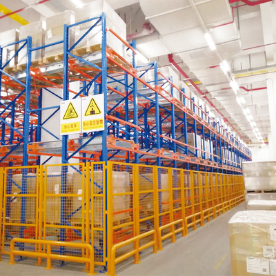 Sistema di scaffalatura per pallet runner ASRS 4 Way Radio Shuttle