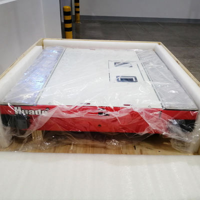 Sistema di scaffalatura radio navetta per pallet con navetta bidirezionale