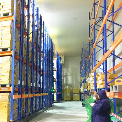 Scaffalatura mobile elettrica per pallet con guida su binario a terra, tipo aperto, scaffalatura elettrica mobile per magazzino