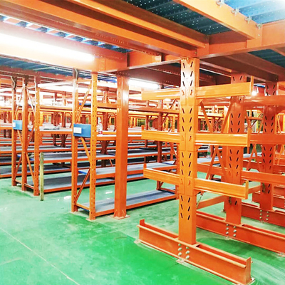 A43: Scaffalatura a sollevamento per prodotti lunghi scaffalatura a sollevamento a mezzanino