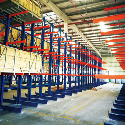 A05: Scaffalature a sollevamento per prodotti lunghi e materiali a rotoli