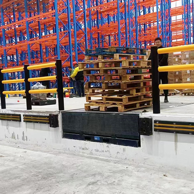 Piattaforma di magazzino Protettore Barriera di sicurezza antincolisione Righe di protezione Porta scorrevole