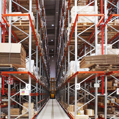 B07: Corridoio molto stretto, carico pesante Vna scaffalature per palette, magazzini Vna scaffalature