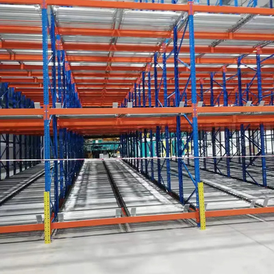 B43 Sistema di immagazzinamento per pallet a gravità Cartone con porta pallet a flusso