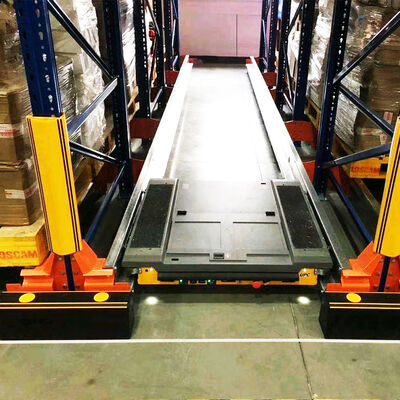 Radio Shuttle Pallet Rack Protezioni verticali Rack End Guard Barriera di sicurezza in polimero Traffic Guardrails