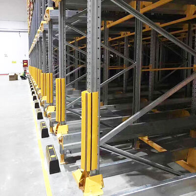 Radio Shuttle Pallet Rack Protezioni verticali Rack End Guard Barriera di sicurezza in polimero Traffic Guardrails
