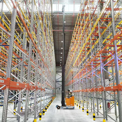 Scaffalatura per magazzino per pallet heavy duty