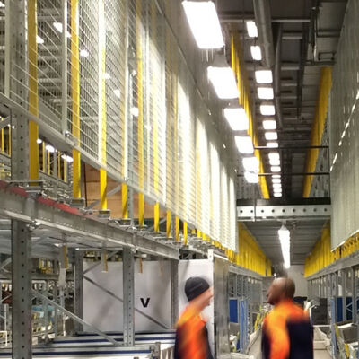 Recinzione reticolare per scaffalature di magazzino