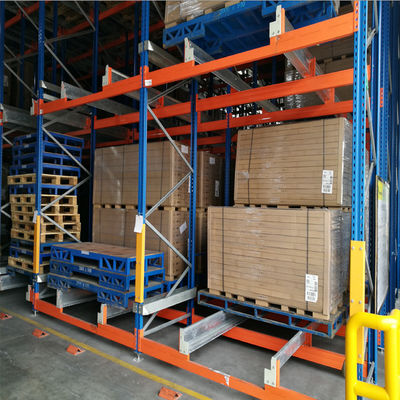 Scaffalatura Radio Shuttle Larghezza 1400mm, Profondità 3mm, Verniciatura Elettrostatica a Spruzzo con Resina Epossidica